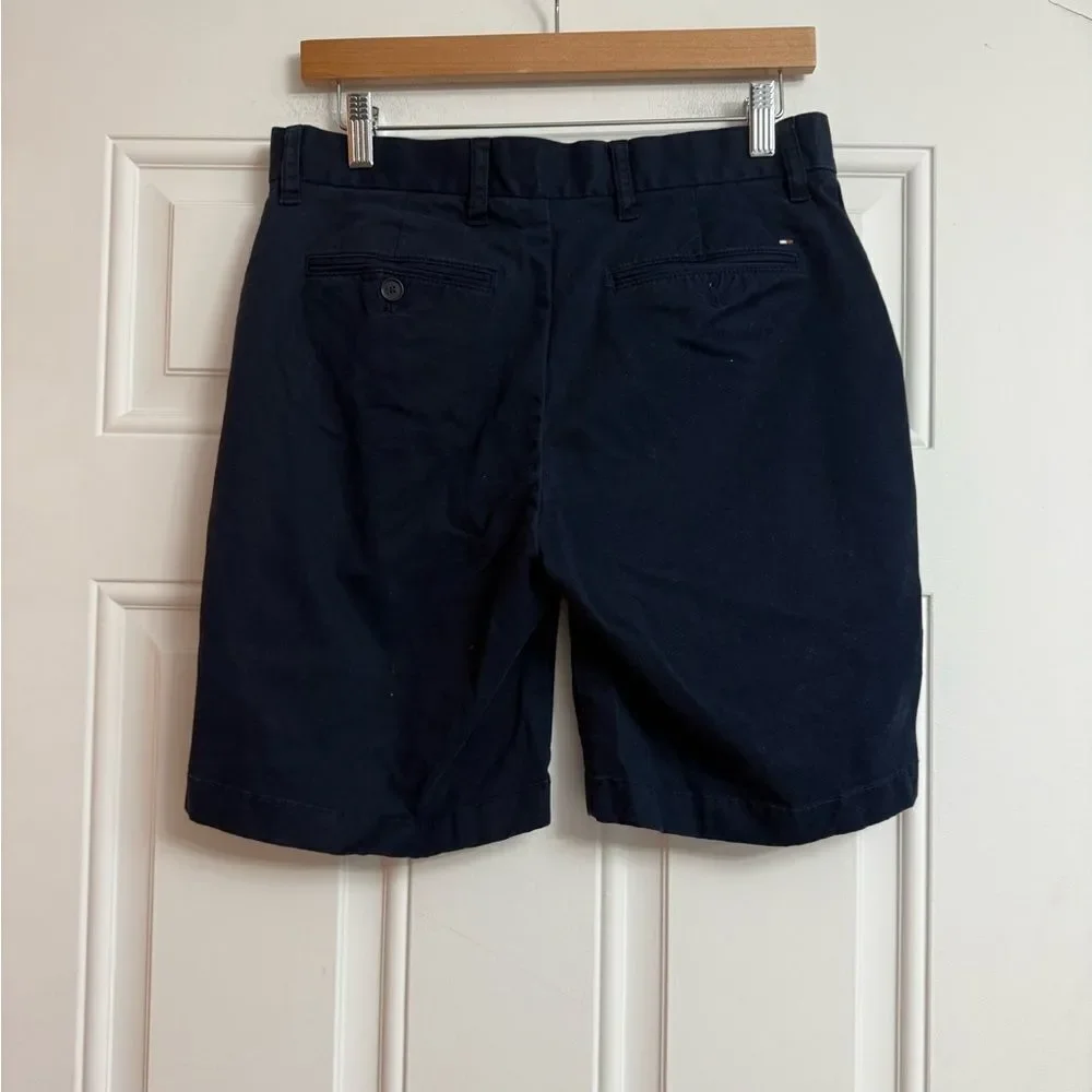 Tommy Hilfiger size 30